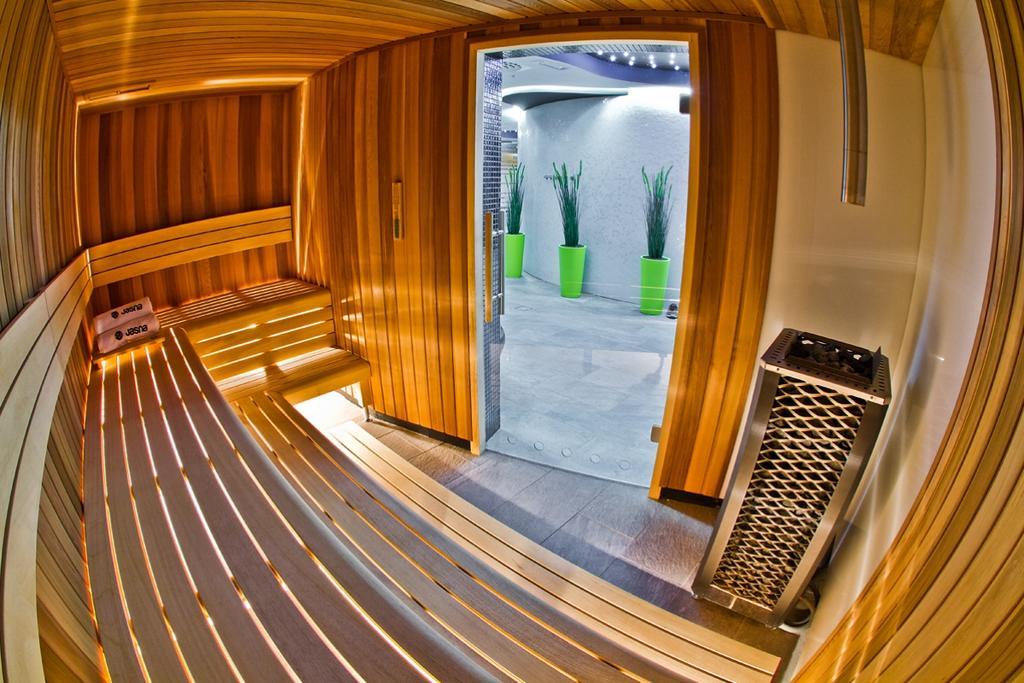 Jasna SportHotel&SPA Gliwice Exterior foto