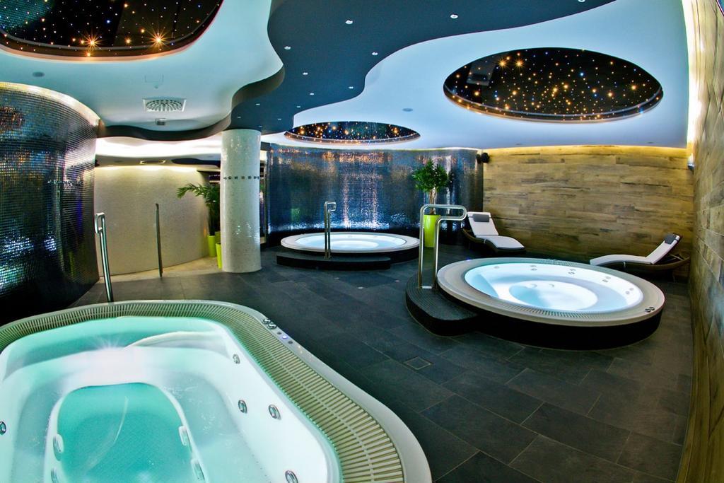 Jasna SportHotel&SPA Gliwice Exterior foto
